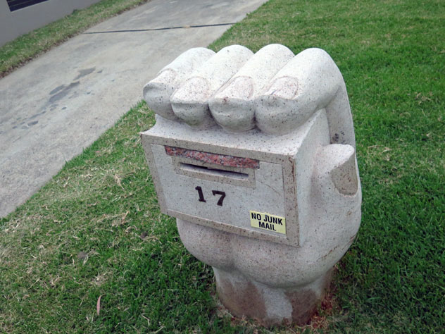 mcgraths-hill-sculpture-hand-mailbox-um.jpg