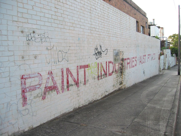 mortlake-fence-paint-fade-uf.jpg