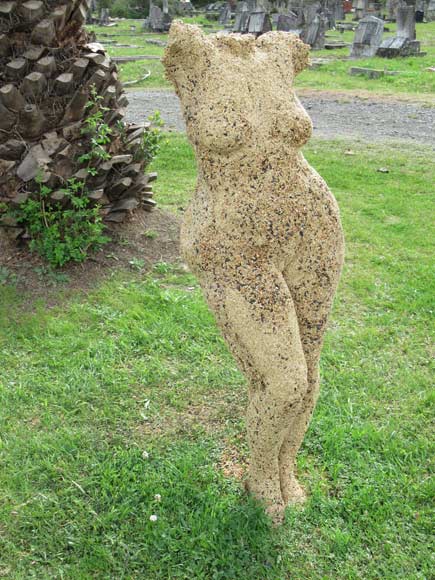 rookwood-sculpture-19-headless-statue-usc.jpg